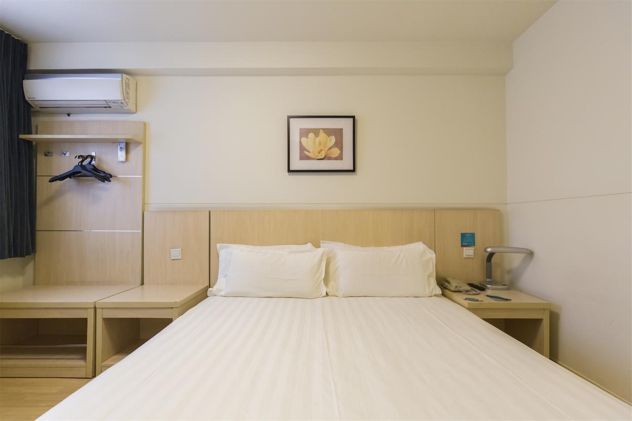 Jinjiang Inn Chengdu Chunxi Road Taiguli Hotel 외부 사진