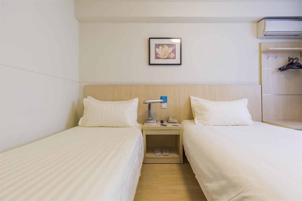 Jinjiang Inn Chengdu Chunxi Road Taiguli Hotel 외부 사진