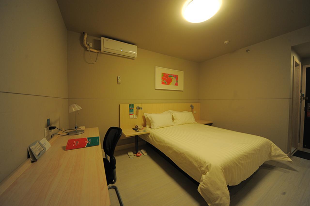 Jinjiang Inn Chengdu Chunxi Road Taiguli Hotel 외부 사진